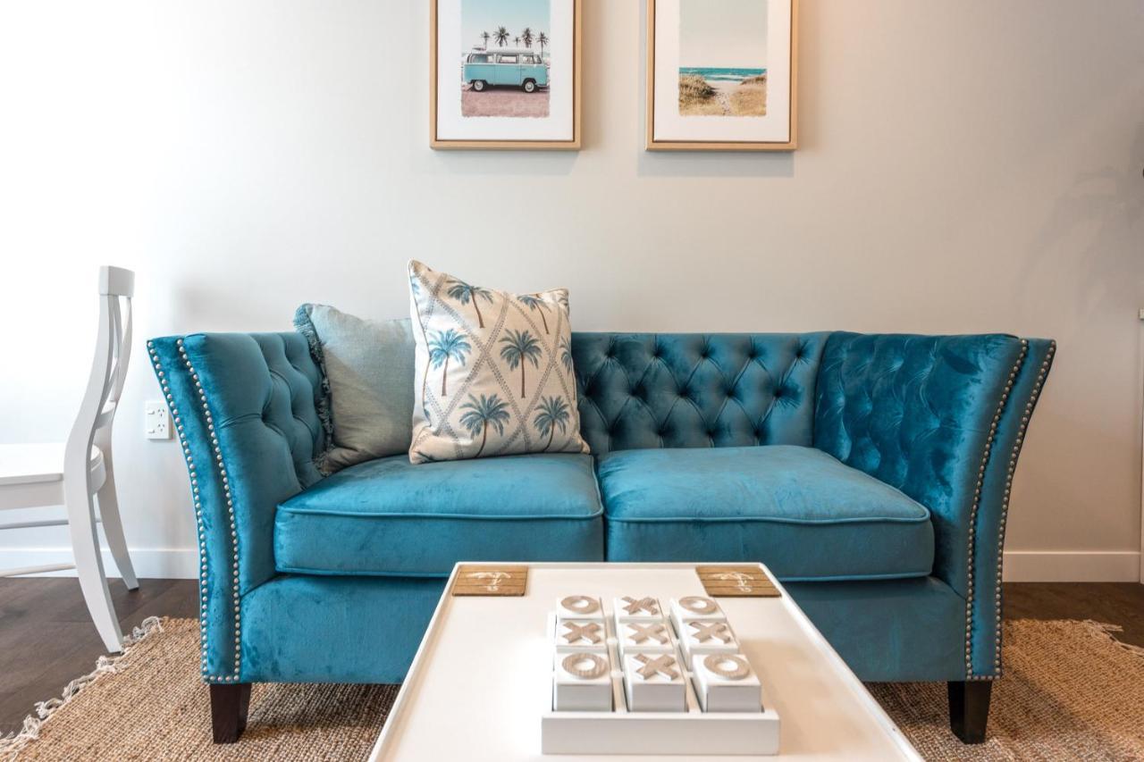 Hampton Court Hotel Oneroa ภายนอก รูปภาพ